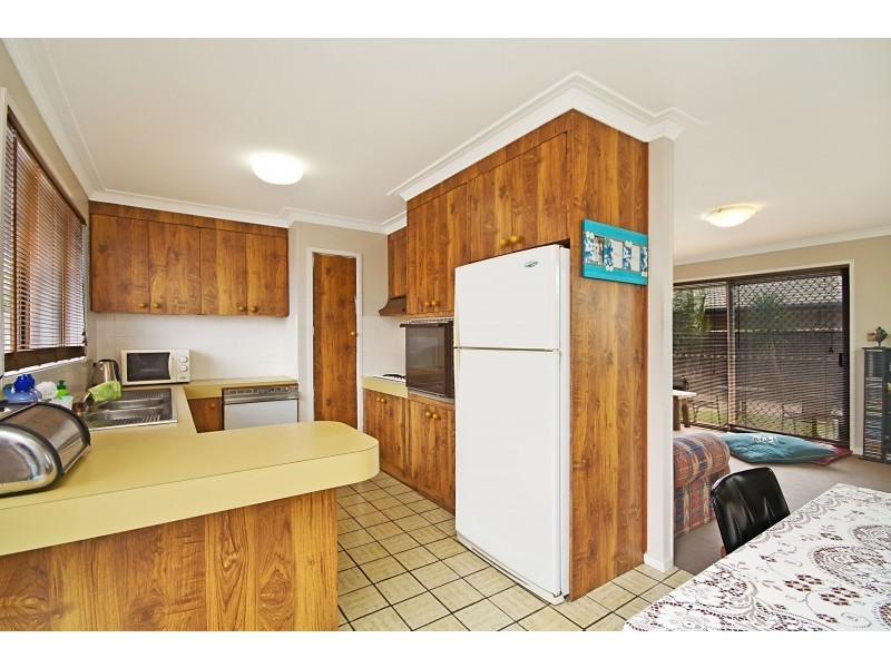 2/9 Bambaroo Crescent, Tweed Heads NSW 2485