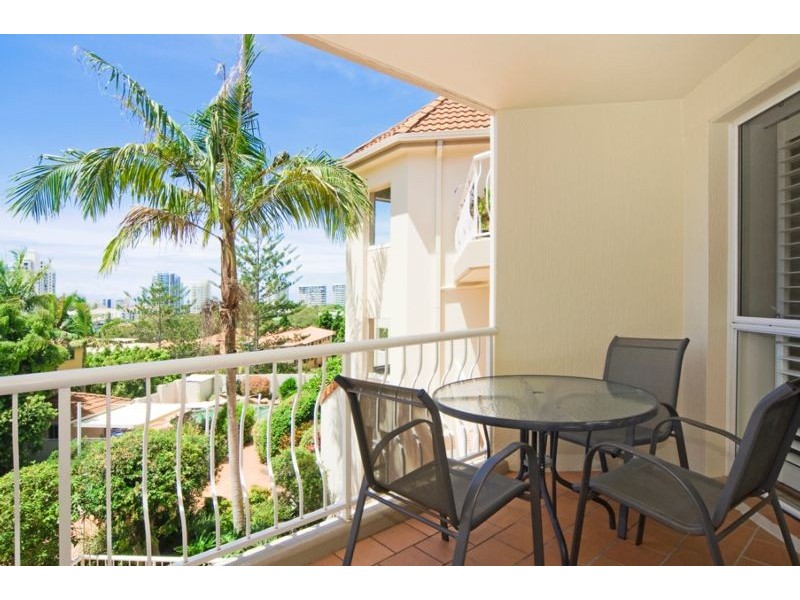13/31 Dutton Street, Coolangatta QLD 4225