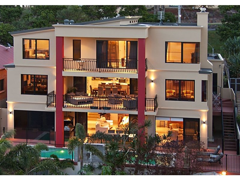 8 Garrick Street ‘Bella Treen’, Coolangatta QLD 4225