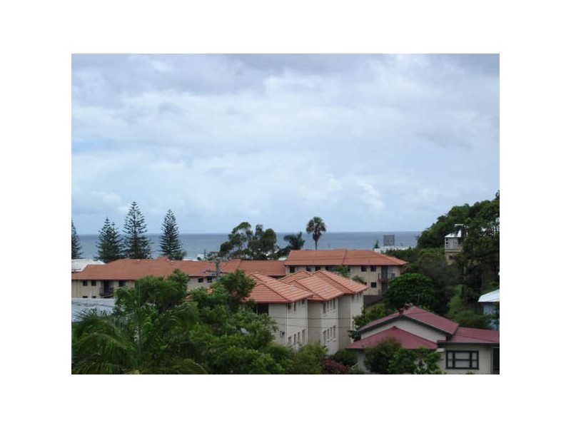 3/34 Miles Street, Kirra QLD 4225