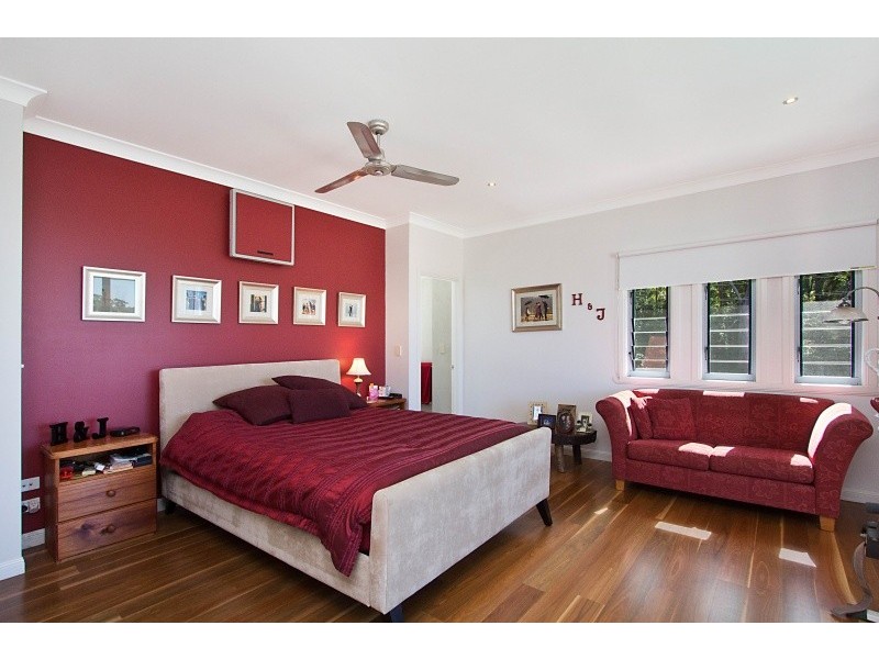 8 Lita Court, Tallebudgera QLD 4228