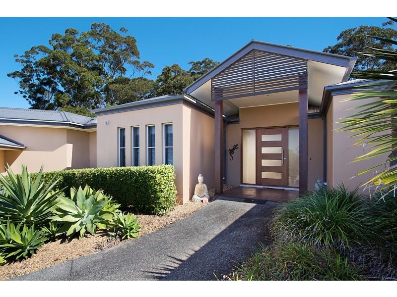 8 Lita Court, Tallebudgera QLD 4228