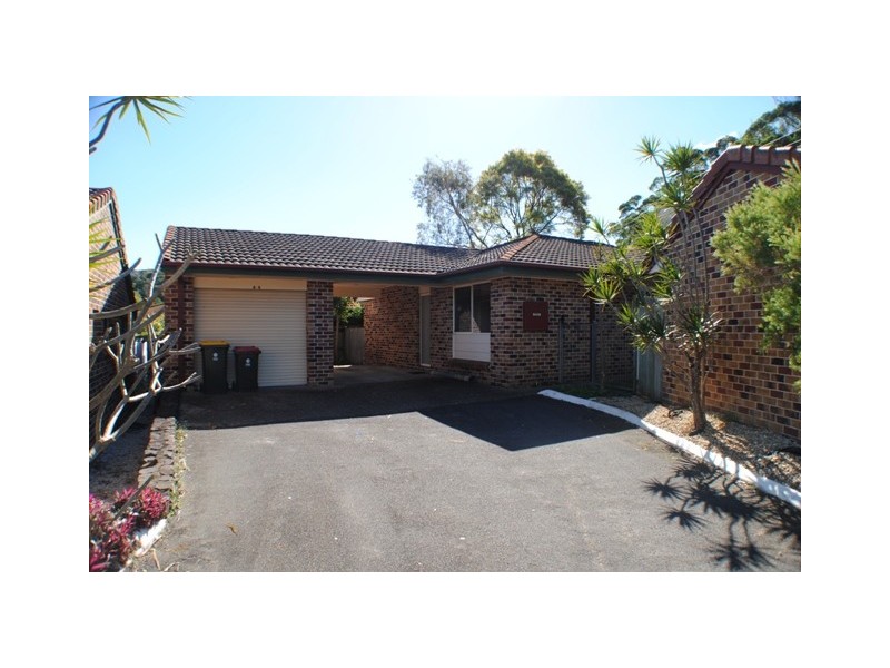 2/5 Cabernet Court, Banora Point NSW 2486