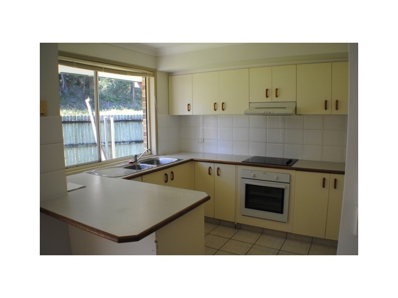 2/5 Cabernet Court, Banora Point NSW 2486