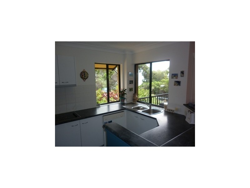 6/6-8 Ruteldge Street, Coolangatta QLD 4225