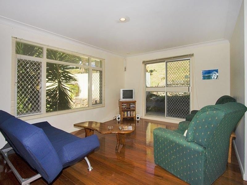 101 Dutton Street, Coolangatta QLD 4225