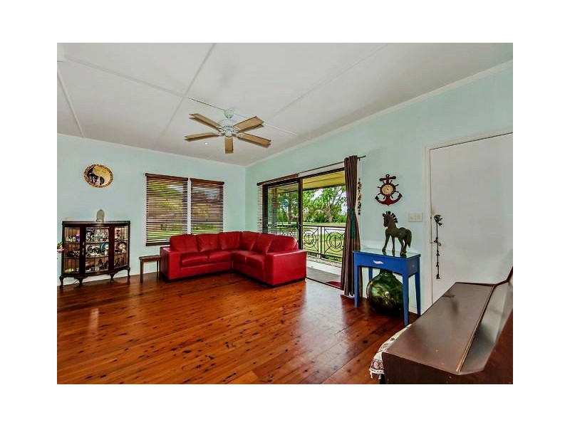 2 Floral Ave, Tweed Heads South NSW 2486