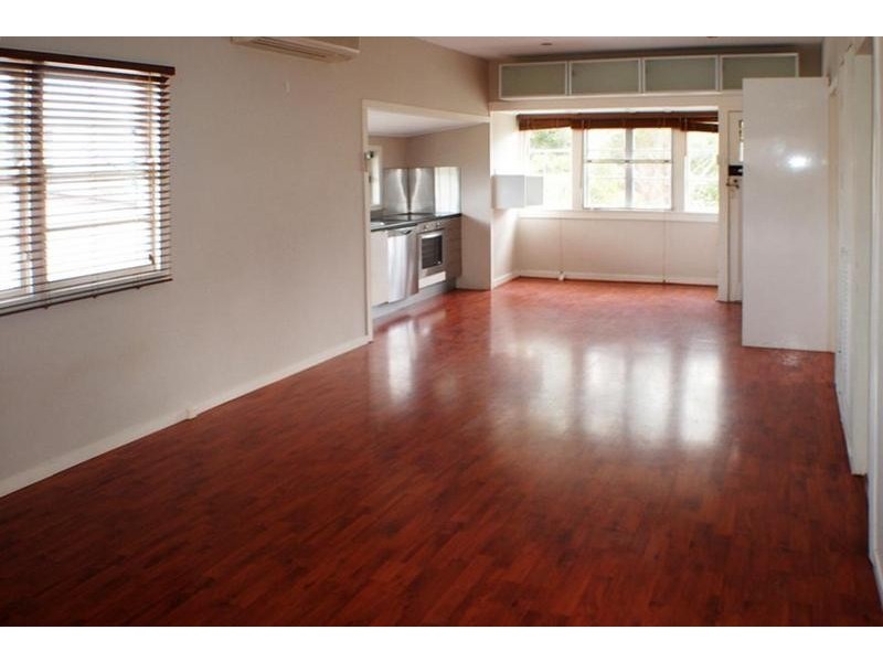 1/16 Bolton Street, Kirra QLD 4225