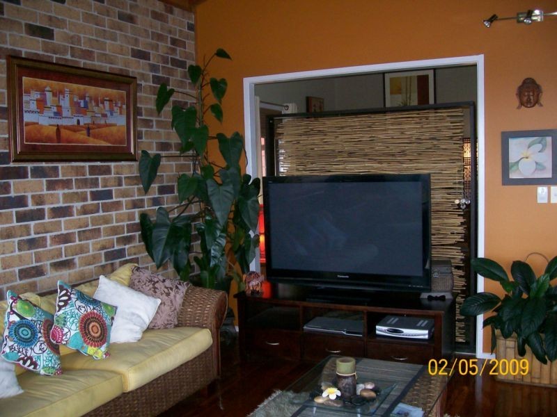 8 Broadwater Esplanade, Bilambil Heights NSW 2486