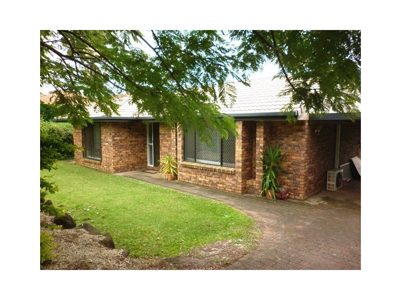 20 Oakland Parade, Banora Point NSW 2486