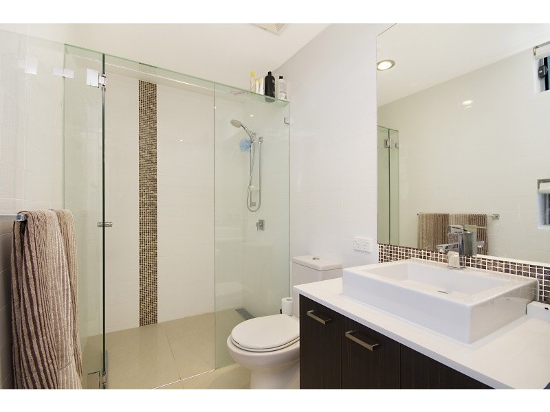 7/9 South Street ‘South Beach Apartments’, Kirra QLD 4225