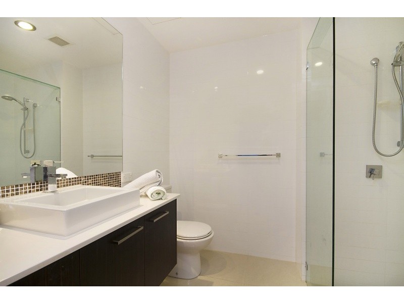 7/9 South Street ‘South Beach Apartments’, Kirra QLD 4225