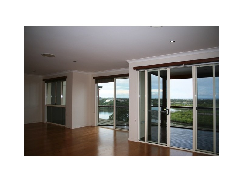 38/24 Seaview Road, Banora Point NSW 2486