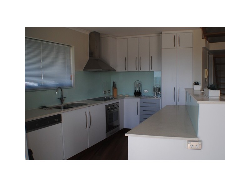 18/479 Golden Four Drive (Cnr. Wybera Street), Tugun QLD 4224