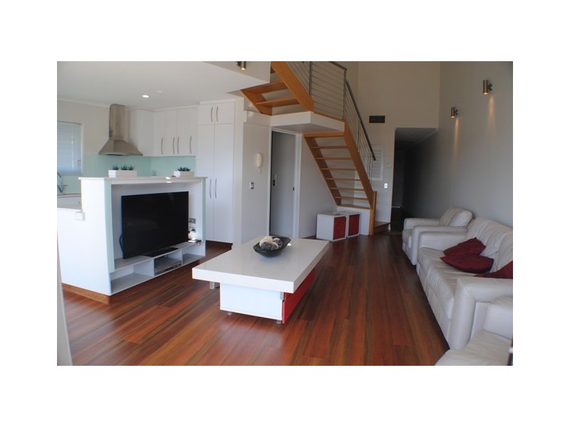 18/479 Golden Four Drive (Cnr. Wybera Street), Tugun QLD 4224