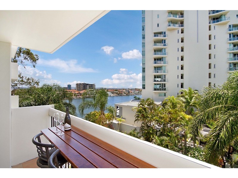 31/32 Riverview Parade, Surfers Paradise QLD 4217