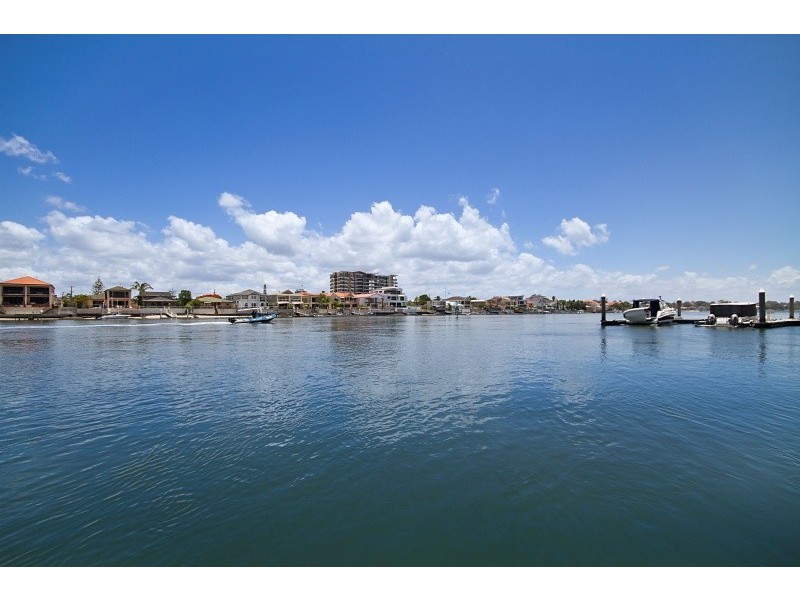 31/32 Riverview Parade, Surfers Paradise QLD 4217