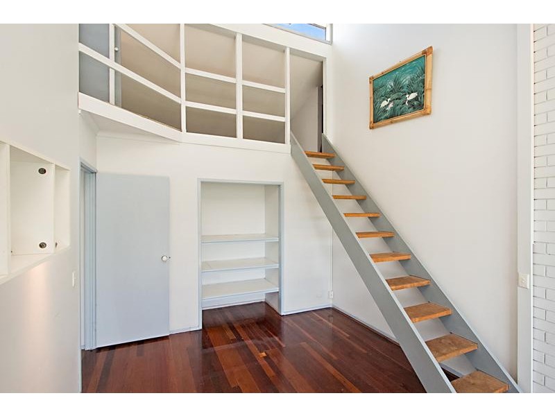 62 Messines Crescent, Miami QLD 4220