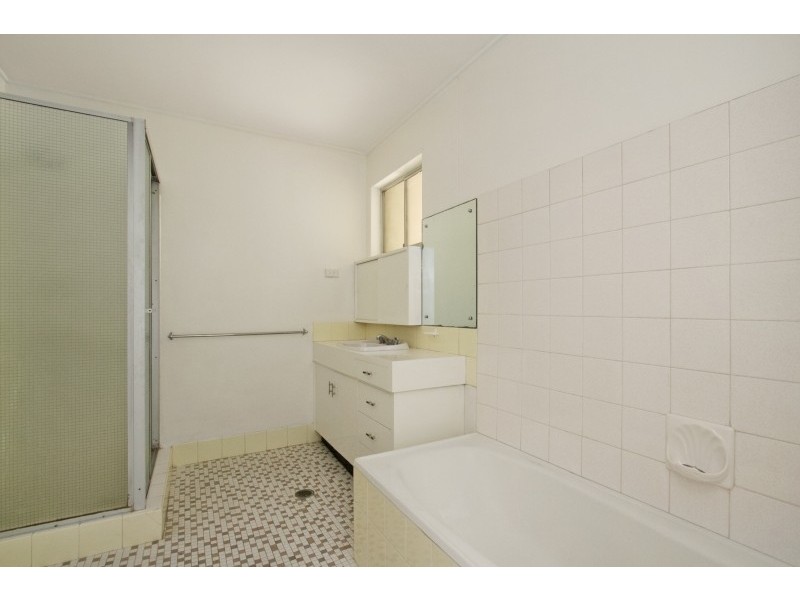 14/21 Dixon Street ‘Dixon Lodge’, Coolangatta QLD 4225