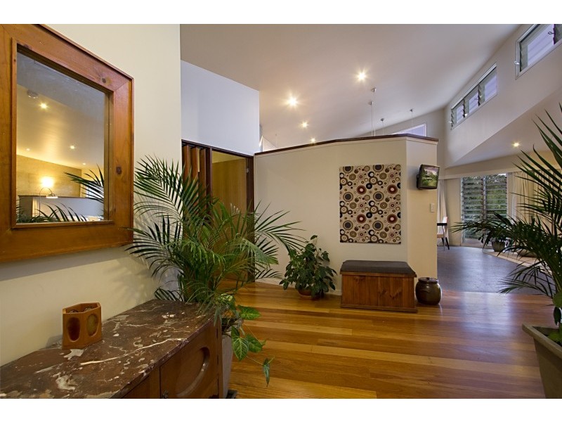 9 Coolamon View, Currumbin Valley QLD 4223