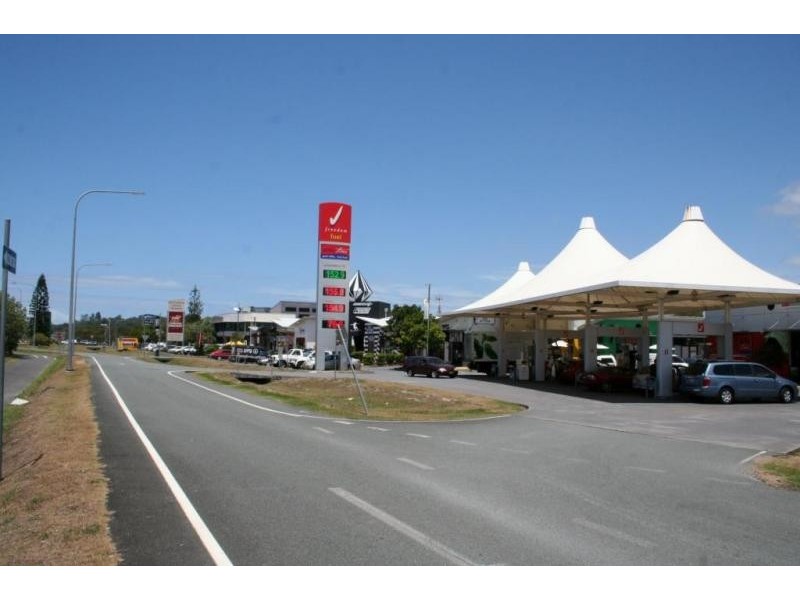 1 Eastern Avenue, Coolangatta QLD 4225