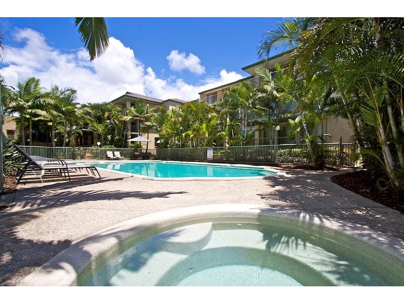 37/37 Golden Four Drive ‘Bila Vista’, Bilinga QLD 4225