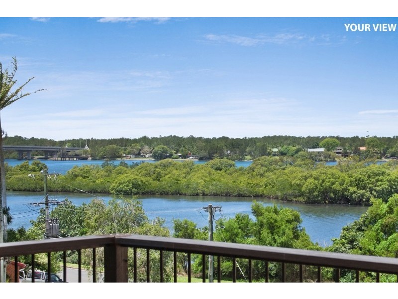 2/65 Bimbadeen Avenue, Banora Point NSW 2486