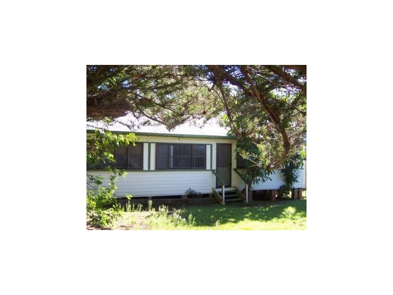 1 Anthony Avenue, Banora Point NSW 2486