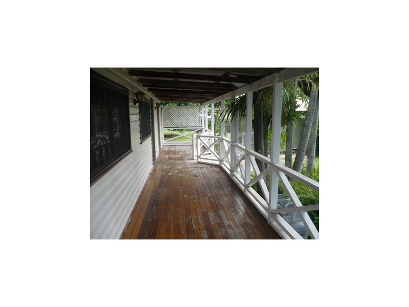 1 Anthony Avenue, Banora Point NSW 2486