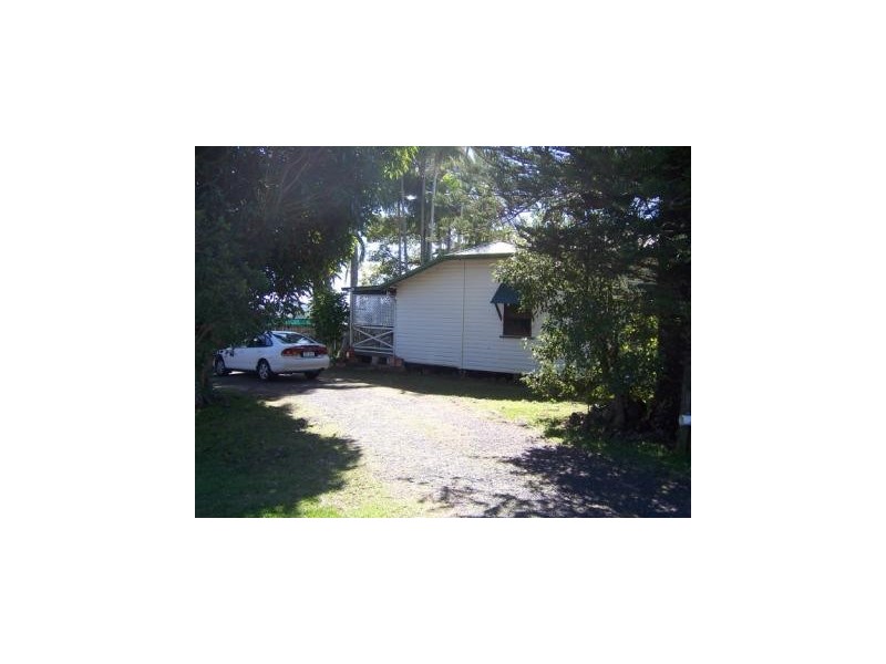 1 Anthony Avenue, Banora Point NSW 2486