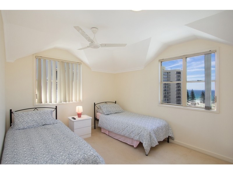 2/1 Tweed Terrace Cnr Boundary Street ‘Beacons’, Rainbow Bay QLD 4225