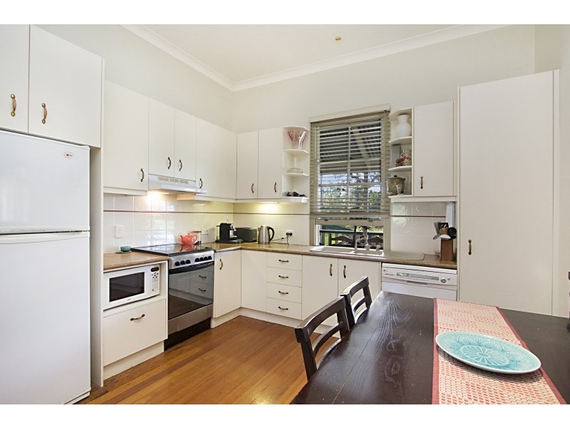 238 Currumbin Creek Road, Currumbin QLD 4223