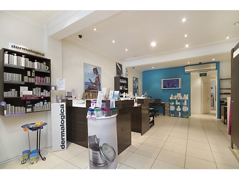 21 Mclean Street, Coolangatta QLD 4225