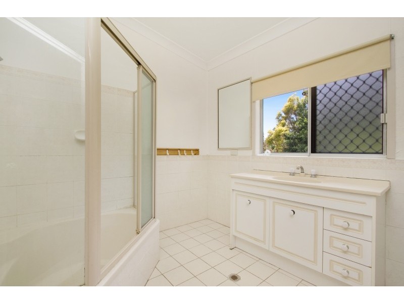 14 Curtawilla Street, Banora Point NSW 2486