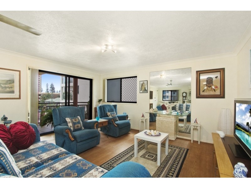 3/34 Boundary Street, Rainbow Bay QLD 4225