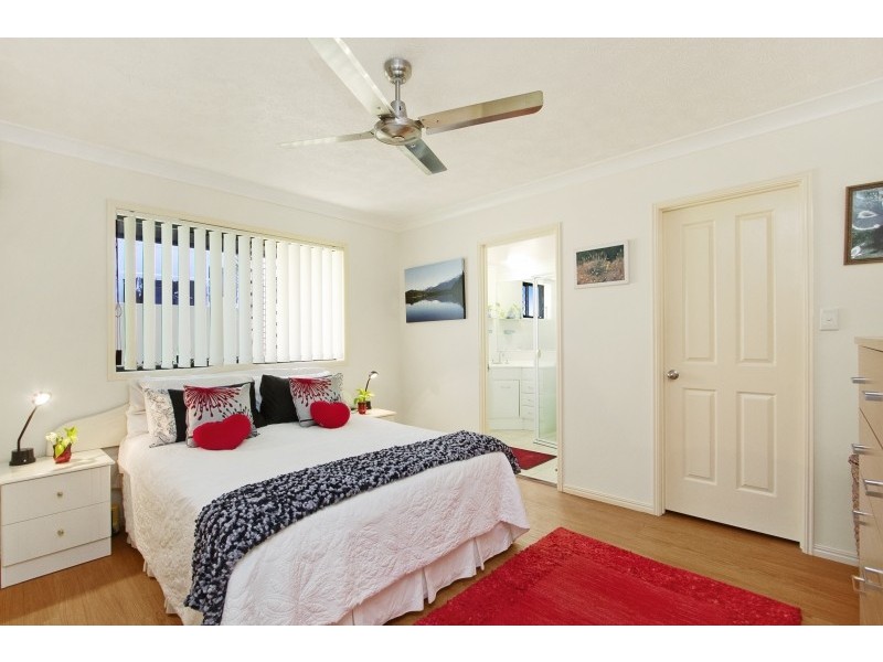 3/34 Boundary Street, Rainbow Bay QLD 4225