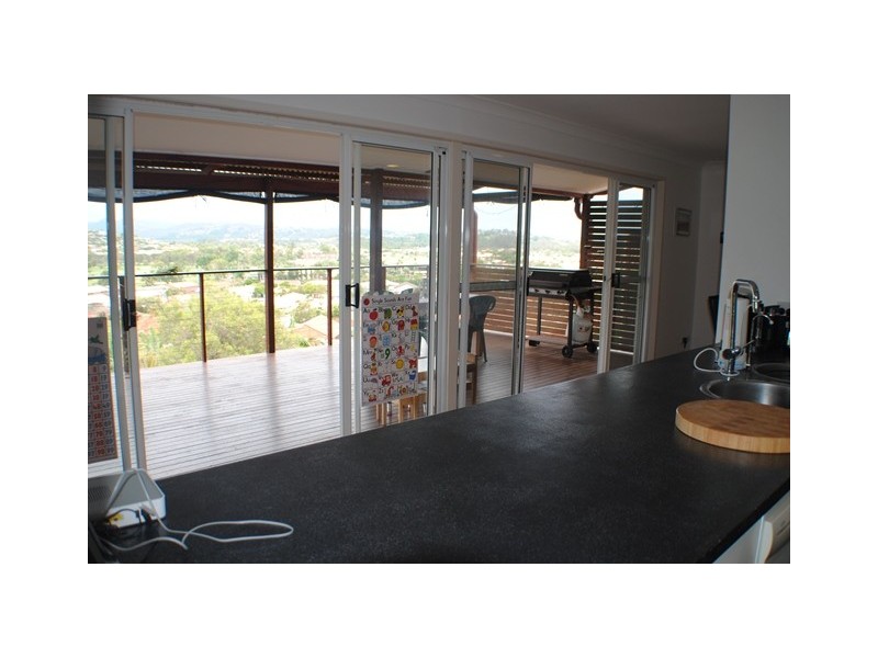 15 St Andrews Way, Banora Point NSW 2486