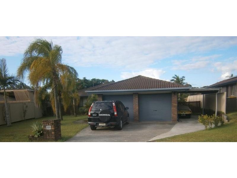 60 Bienvenue Drive, Currumbin Waters QLD 4223