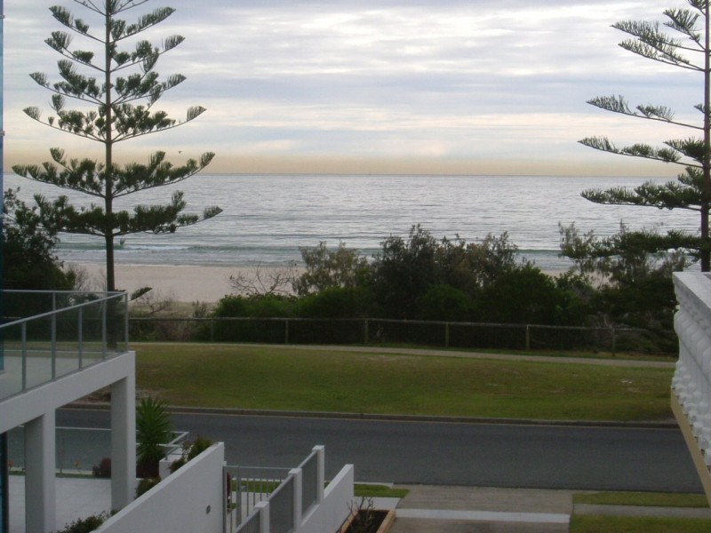 7/110 Pacific Parade, Bilinga QLD 4225