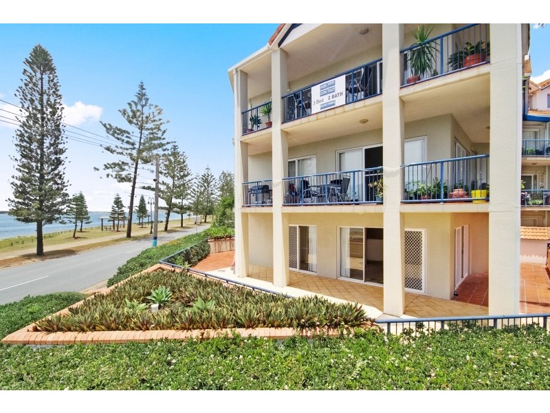 1A/522 Marine Parade, Biggera Waters QLD 4216