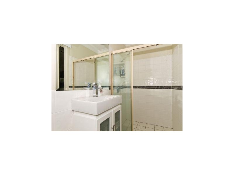 45 Darnel Street, Elanora QLD 4221