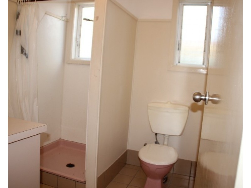 1/5 Churchill Street, Kirra QLD 4225