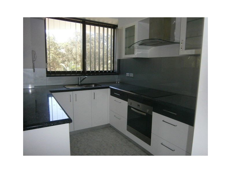 301 Kirkwood Road – PINEHURST APARTMENTS, Tweed Heads South NSW 2486