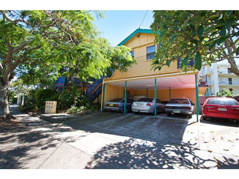 3/3 Winston Street, Kirra QLD 4225