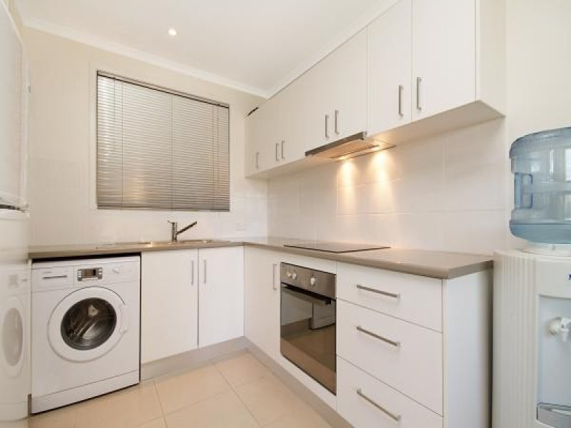 5/39 Coolangatta Road, Kirra QLD 4225