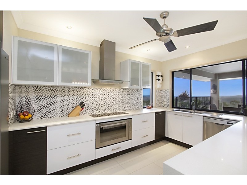 29 Sunnycrest Drive, Terranora NSW 2486