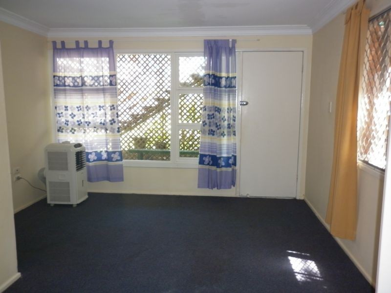 2/4 Johnston Street, Bilinga QLD 4225