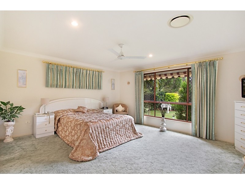 169 Botanical Circuit, Banora Point NSW 2486