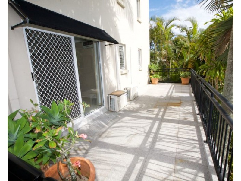 4/80 Pacific Parade, Bilinga QLD 4225