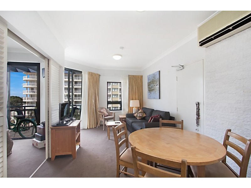 432/99 Griffith Street ‘Calypso Plaza’, Coolangatta QLD 4225